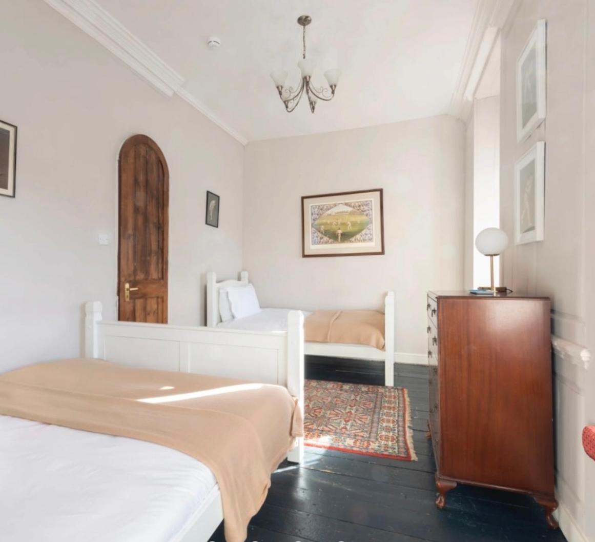 Bed and Breakfast Bowlish House Shepton Mallet Exteriér fotografie