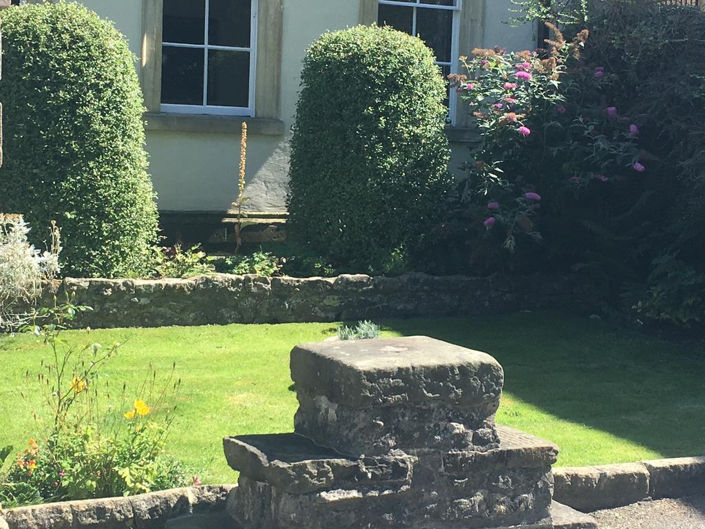 Bed and Breakfast Bowlish House Shepton Mallet Exteriér fotografie